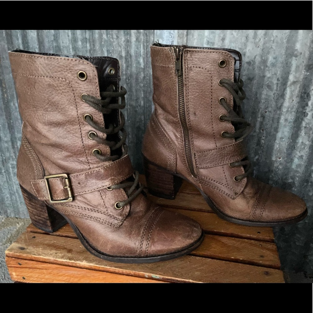 Steve Madden boots